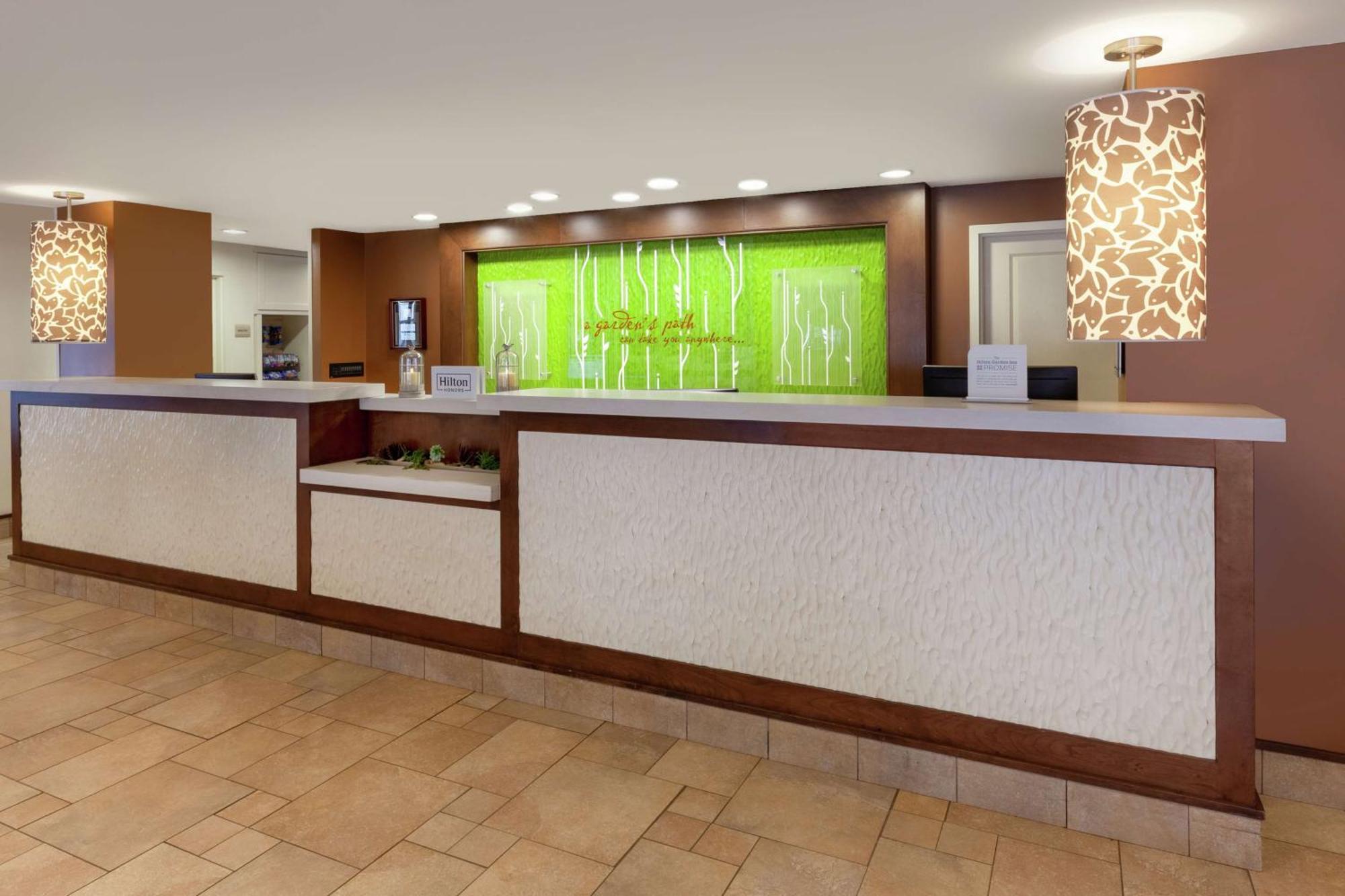 Hilton Garden Inn Pittsburgh University Place Exterior foto